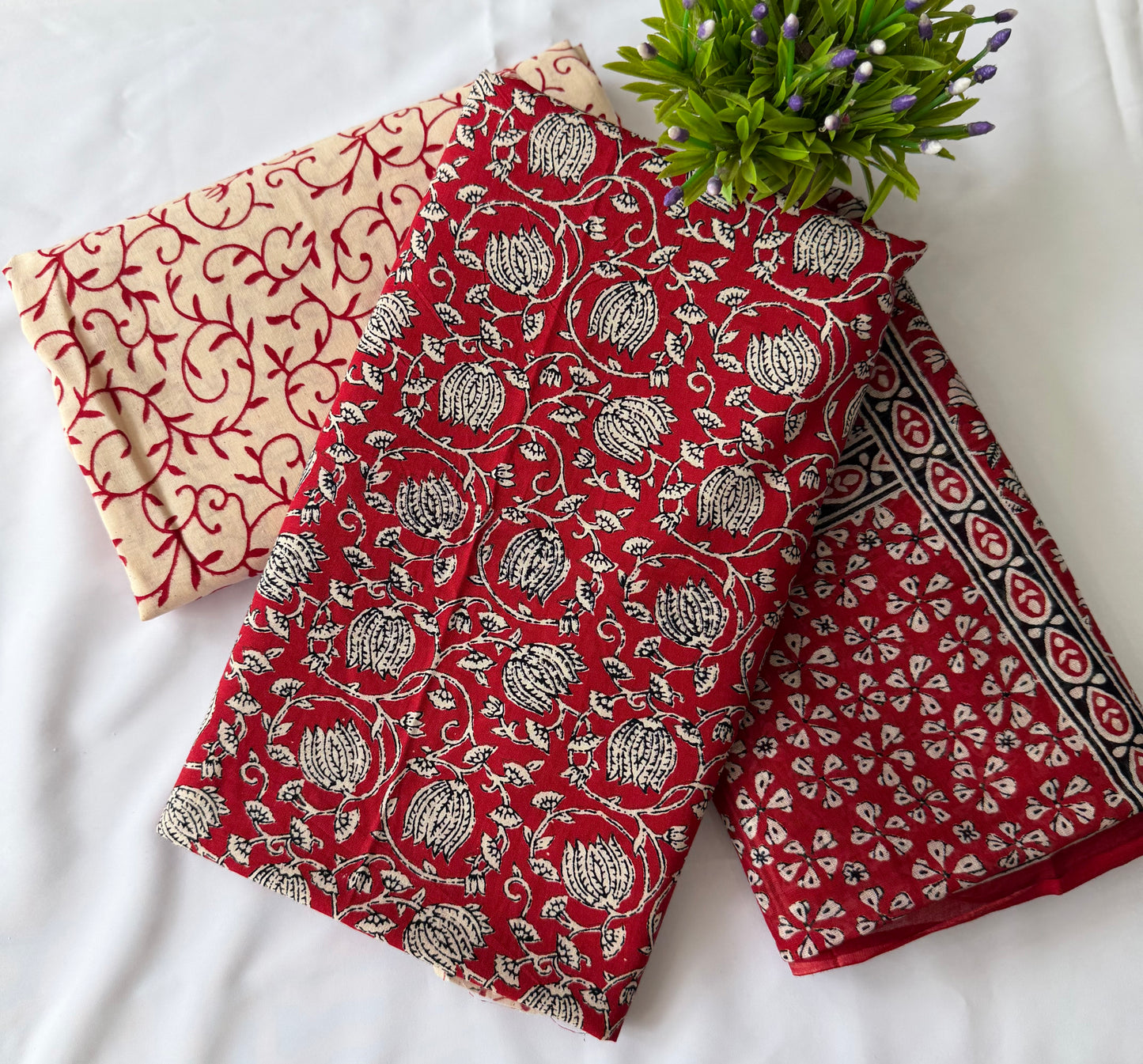 Jaipuri Cotton 3-Piece Dress Material Set – Red Floral Hand Block Print | Unstitched Salwar Suit with Cotton Dupatta