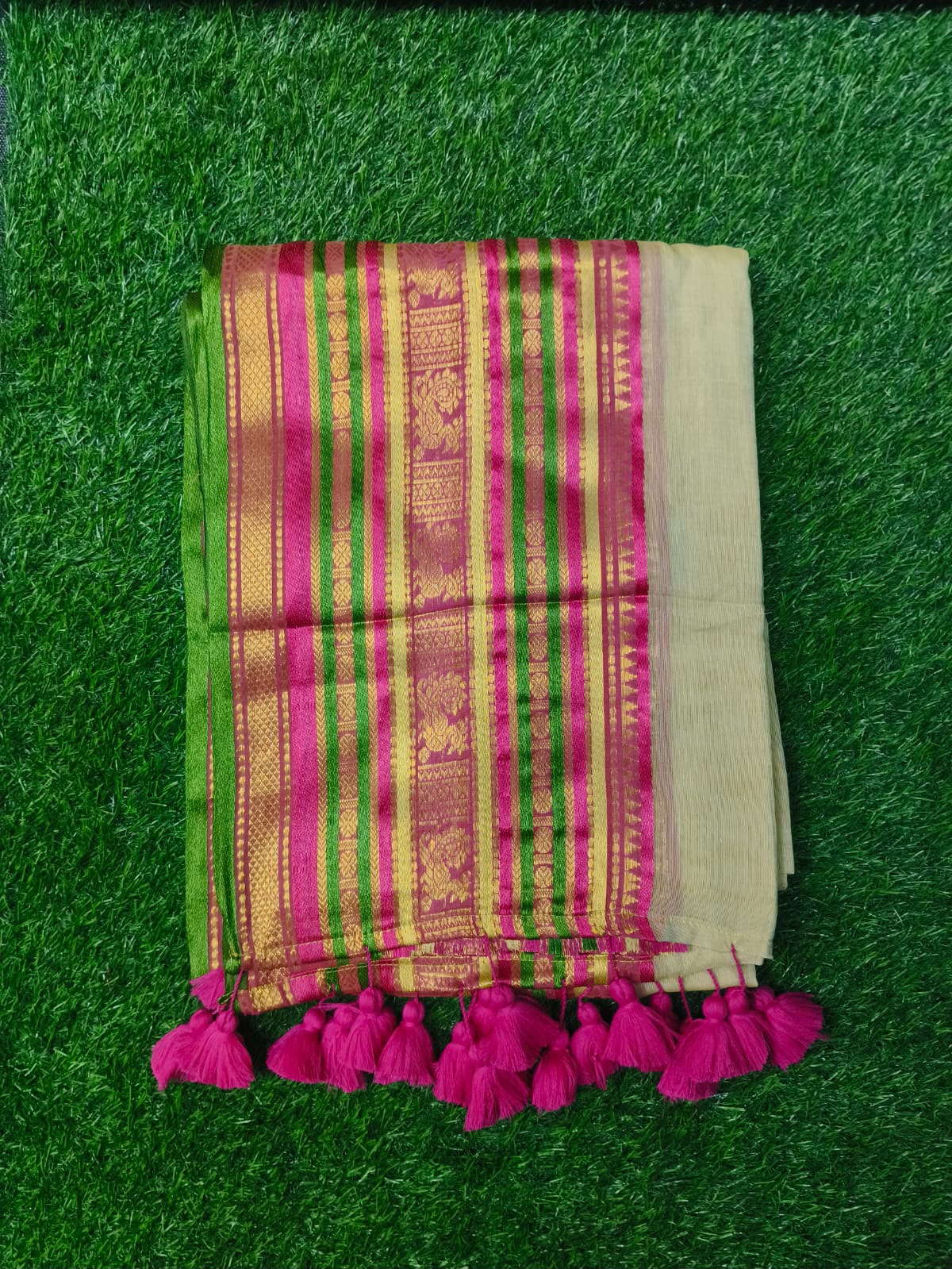 Traditional Mul Cotton Saree with Rich Zari Border & Blouse Piece