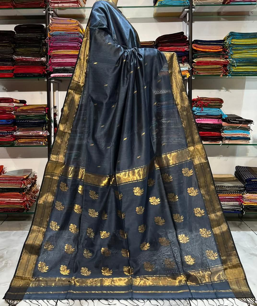 Maheshwari Cotton Silk Saree with Golden Zari Weaving & Buttas