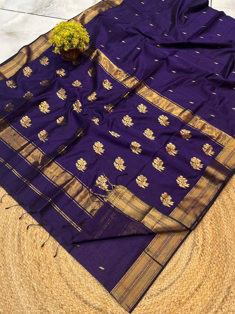 Maheshwari Cotton Silk Saree with Golden Zari Weaving & Buttas